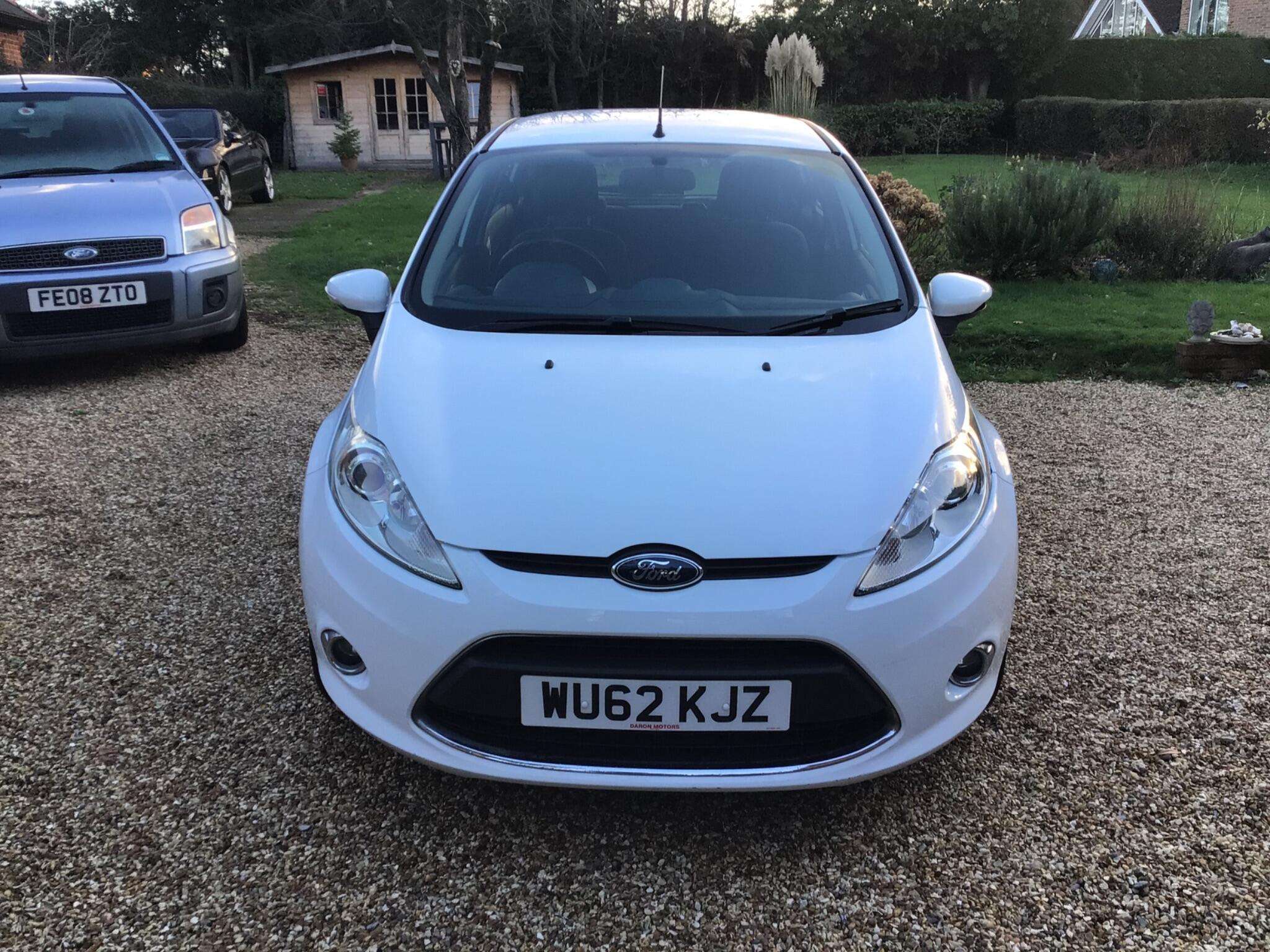 A 2012 FORD FIESTA 1.25 Zetec 5dr A 2012 FORD FIESTA 1.25 Zetec 5dr