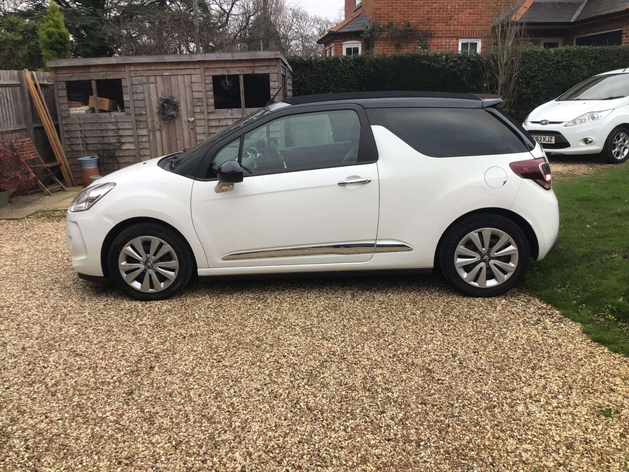 2014 CITROEN DS3 CABRIO 2014 CITROEN DS3 CABRIO