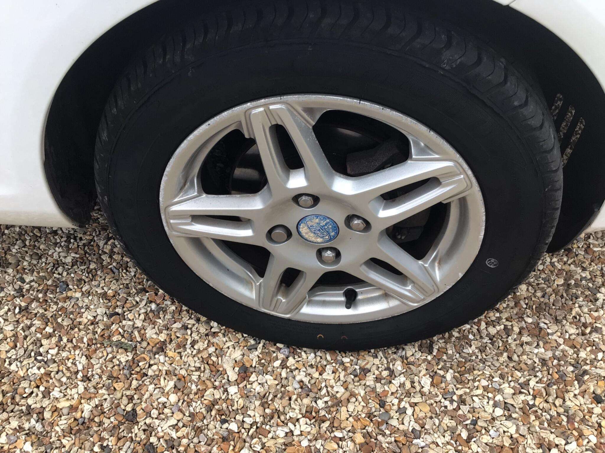 2013 FORD FIESTA 2013 FORD FIESTA