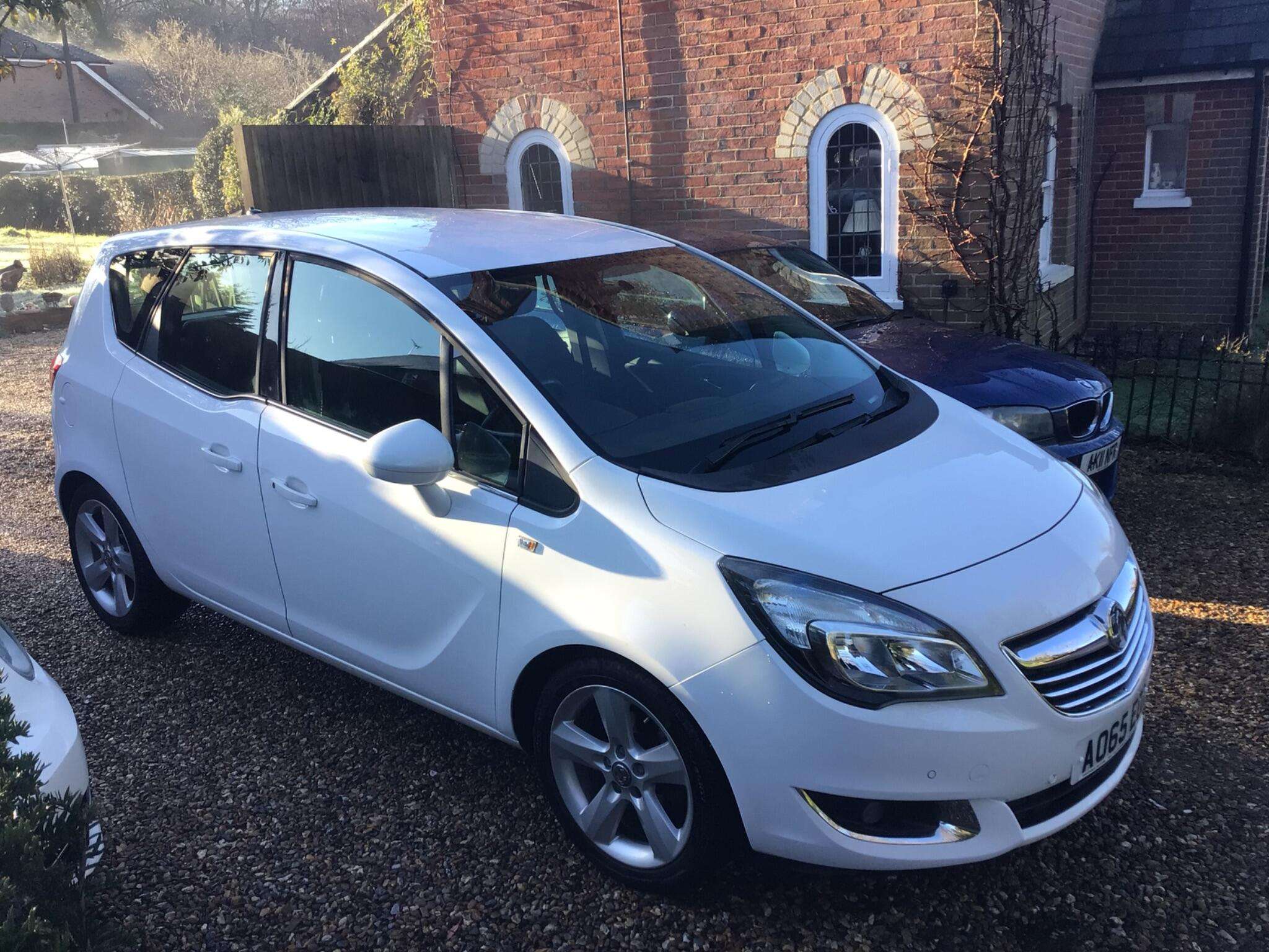 A 2015 VAUXHALL MERIVA 1.4i Tech Line Euro 6 5dr A 2015 VAUXHALL MERIVA 1.4i Tech Line Euro 6 5dr