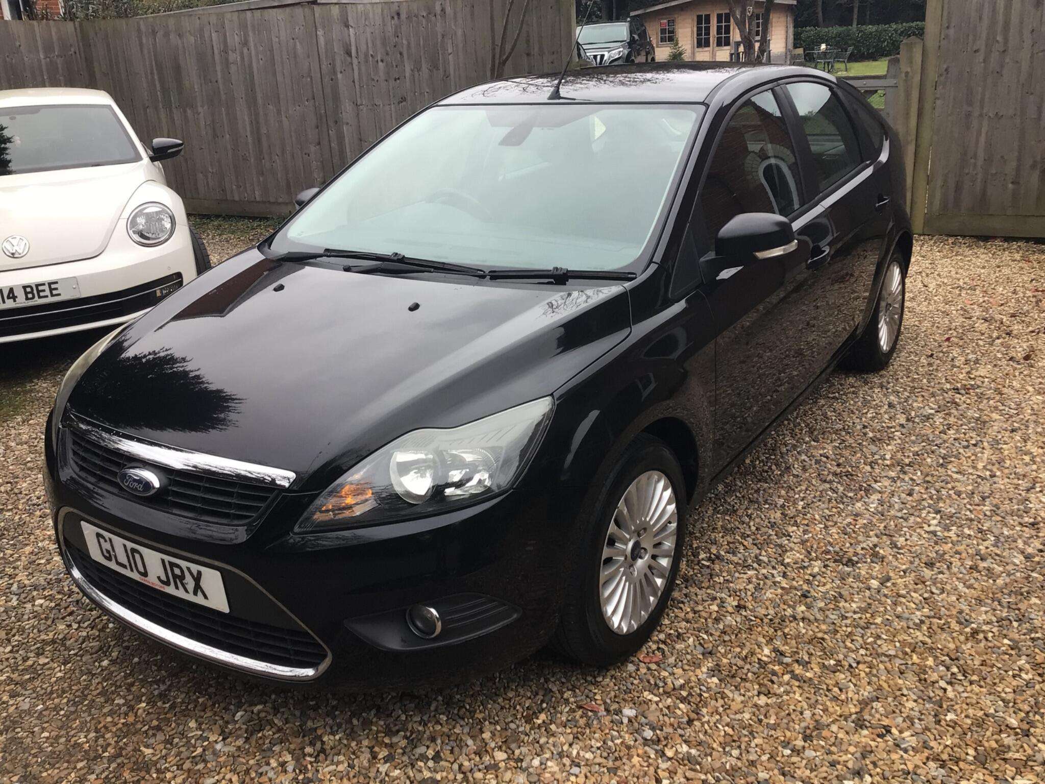 A 2010 FORD FOCUS 1.8 Titanium 5dr A 2010 FORD FOCUS 1.8 Titanium 5dr