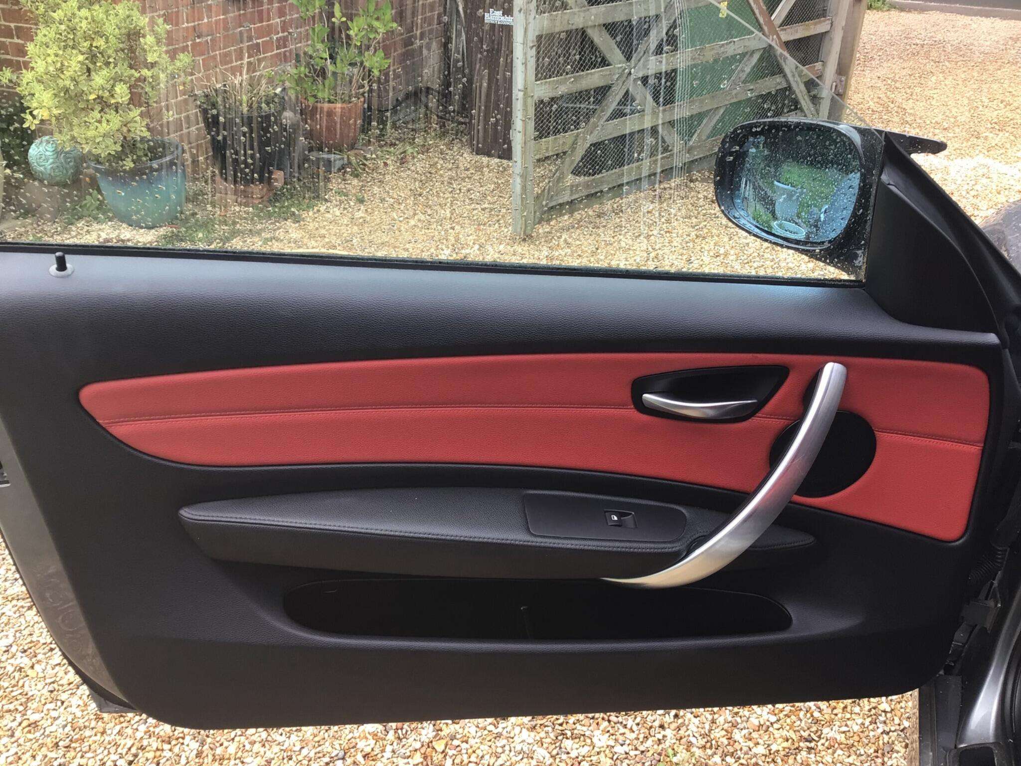 2010 BMW 1 SERIES 2010 BMW 1 SERIES