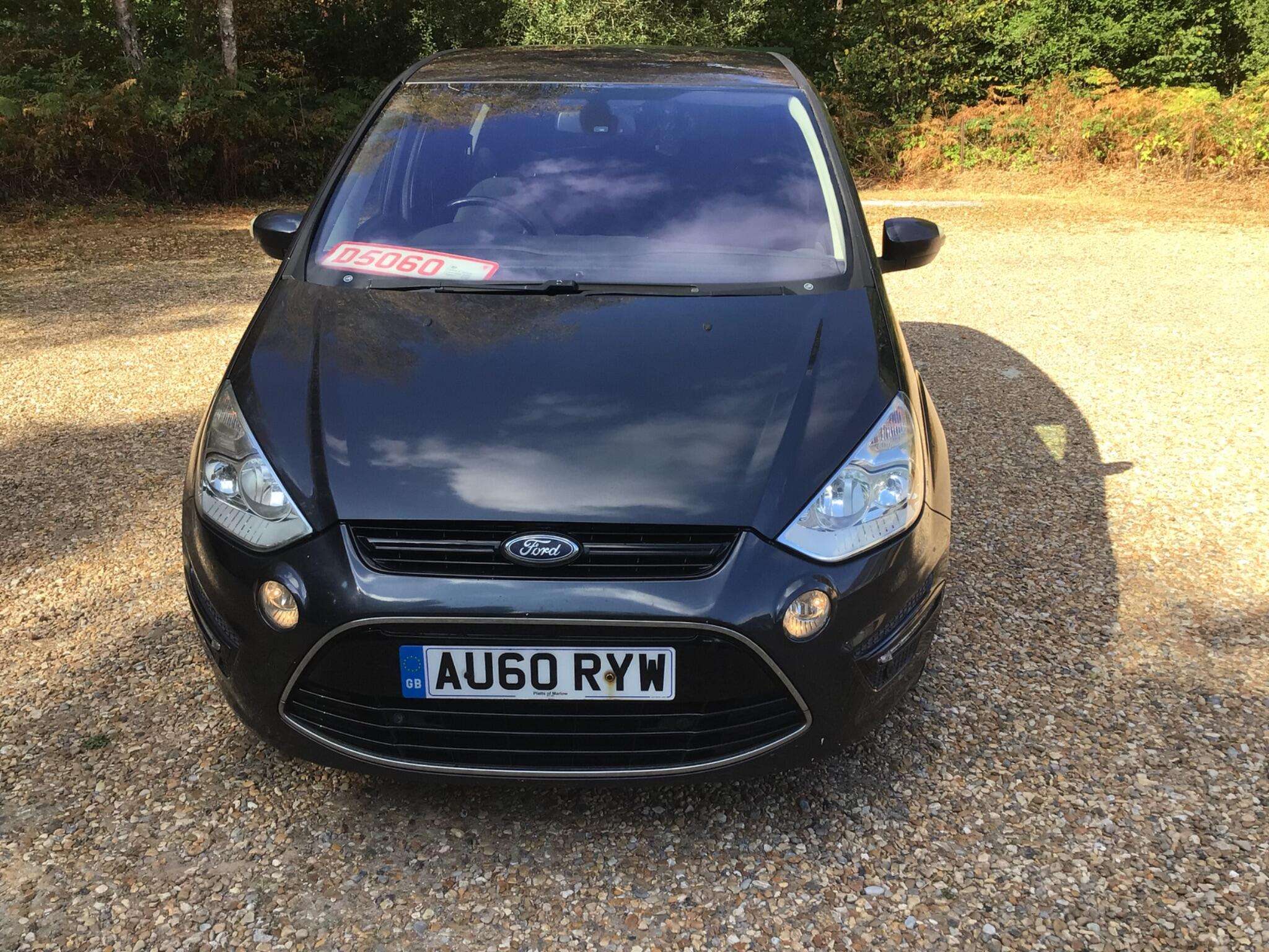 A 2010 FORD S-MAX 2.0 TDCi Titanium Euro 4 5dr A 2010 FORD S-MAX 2.0 TDCi Titanium Euro 4 5dr