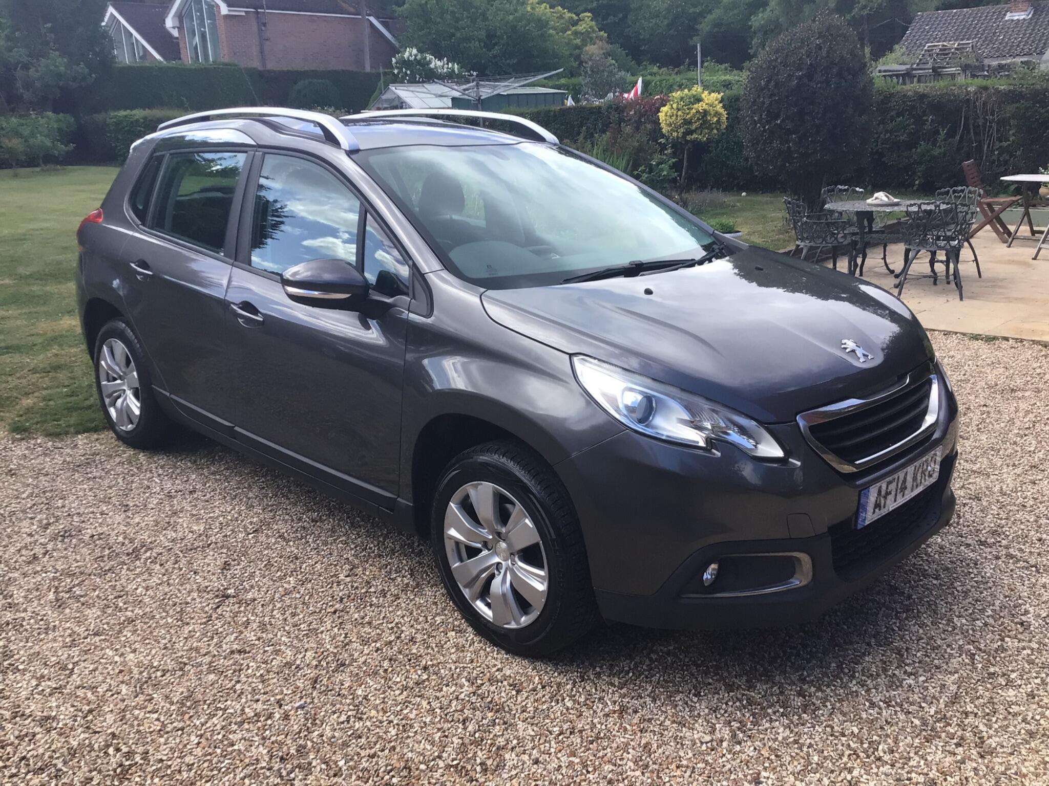 A 2014 PEUGEOT 2008 1.2 VTi Active Euro 5 5dr A 2014 PEUGEOT 2008 1.2 VTi Active Euro 5 5dr