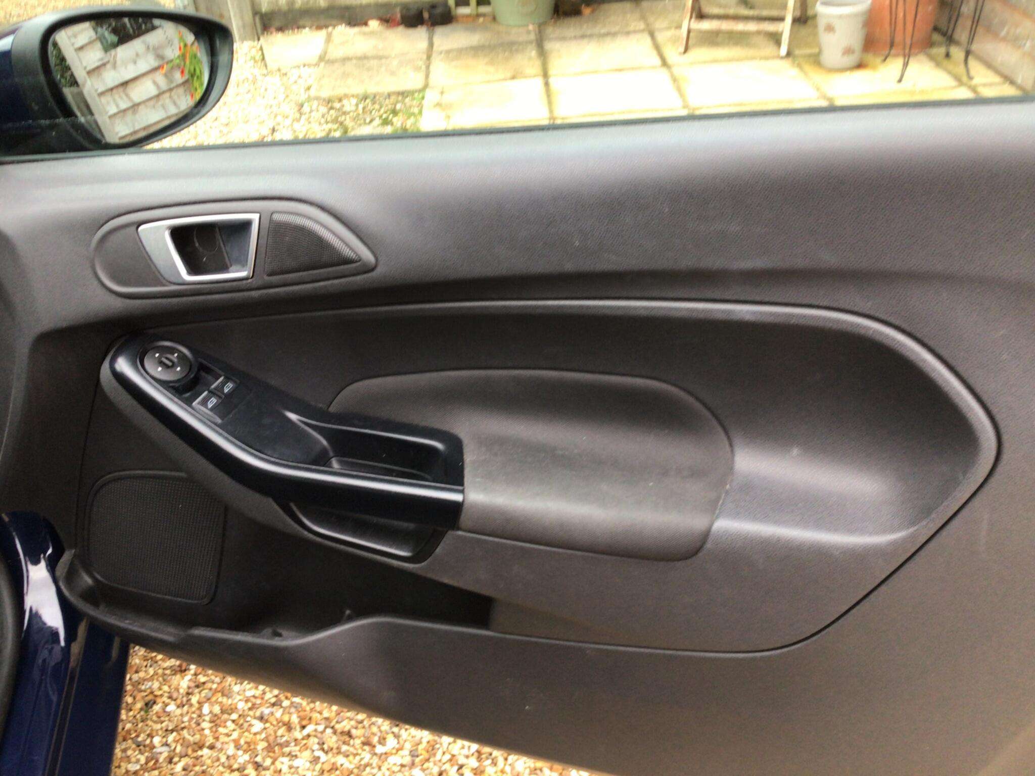 2015 FORD FIESTA 2015 FORD FIESTA