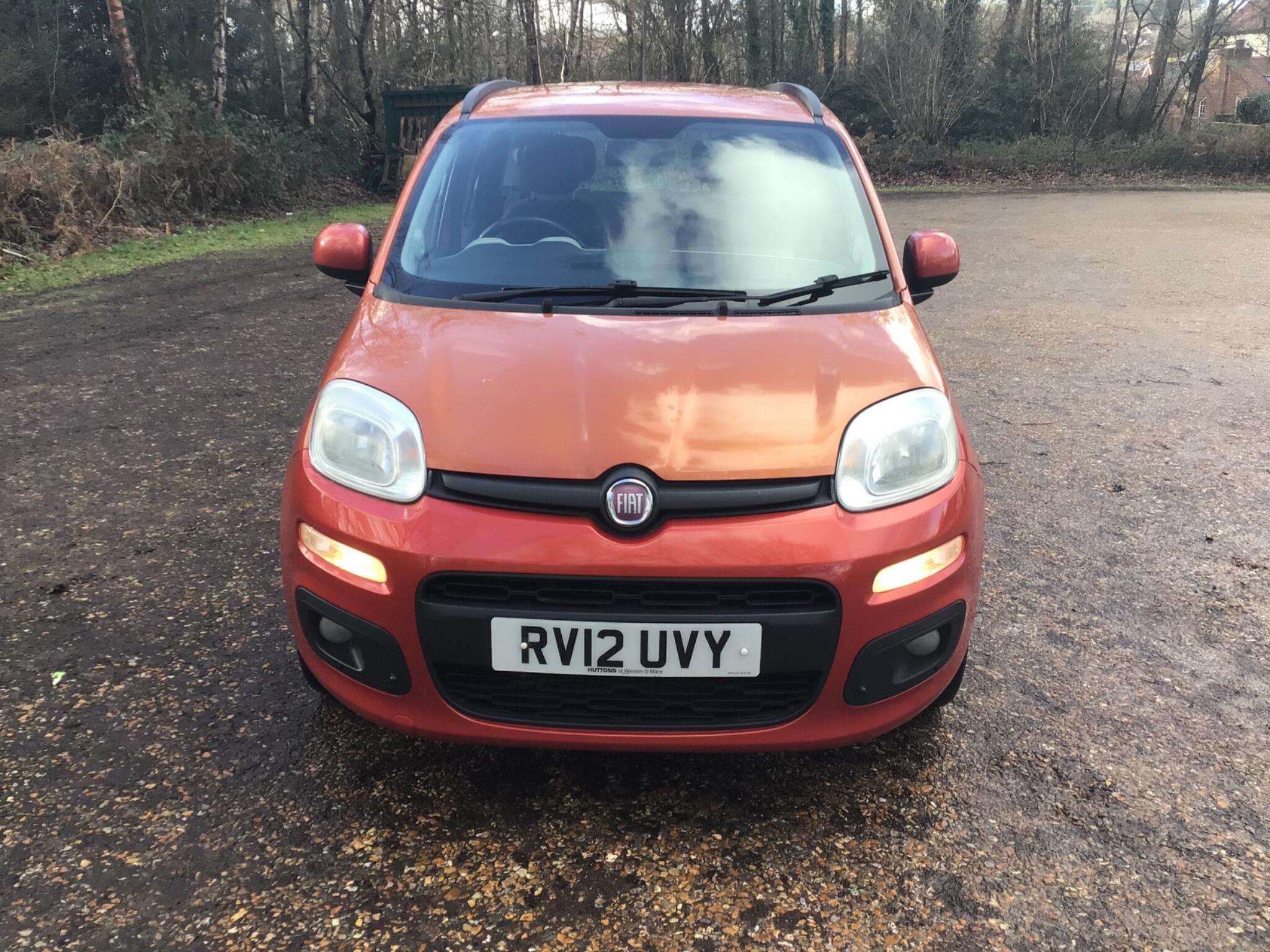 A 2012 FIAT PANDA 0.9 TwinAir Lounge Euro 6 (s/s) 5dr A 2012 FIAT PANDA 0.9 TwinAir Lounge Euro 6 (s/s) 5dr