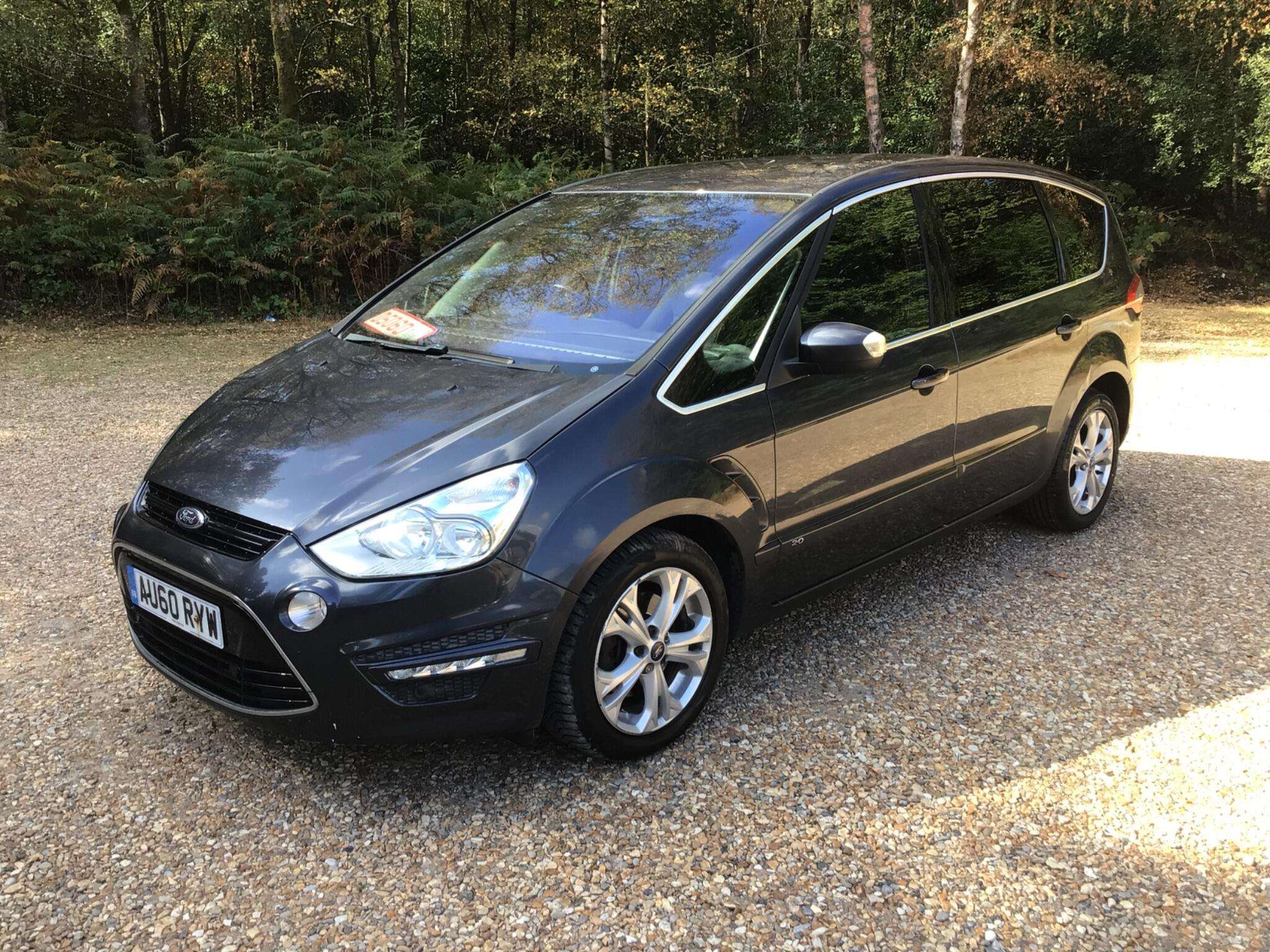 A 2010 FORD S-MAX 2.0 TDCi Titanium Euro 4 5dr A 2010 FORD S-MAX 2.0 TDCi Titanium Euro 4 5dr