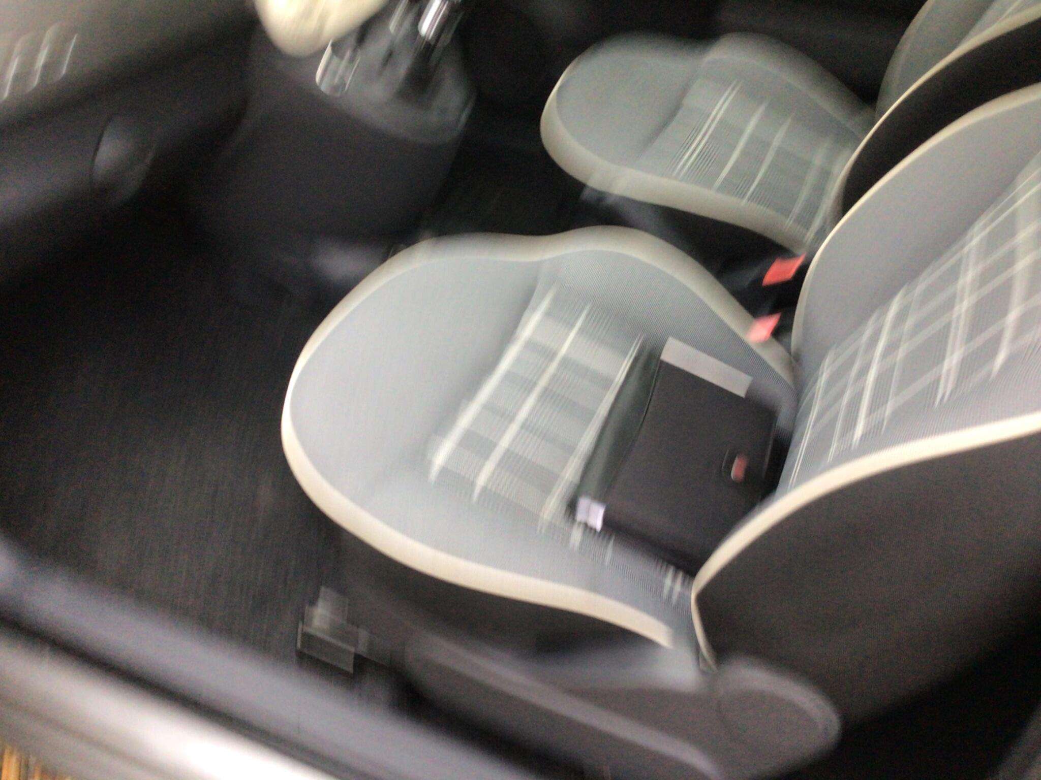 2017 FIAT 500 2017 FIAT 500