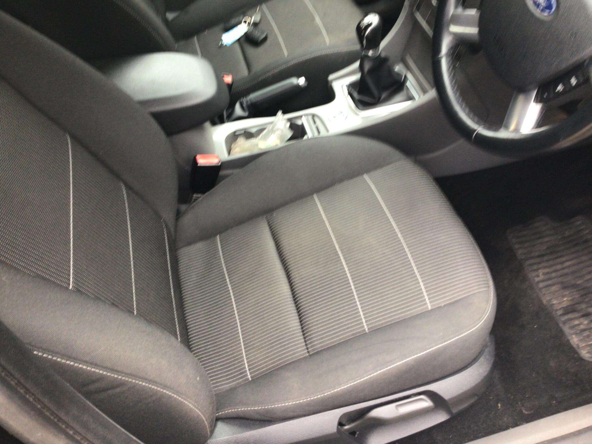 2010 FORD FOCUS 2010 FORD FOCUS