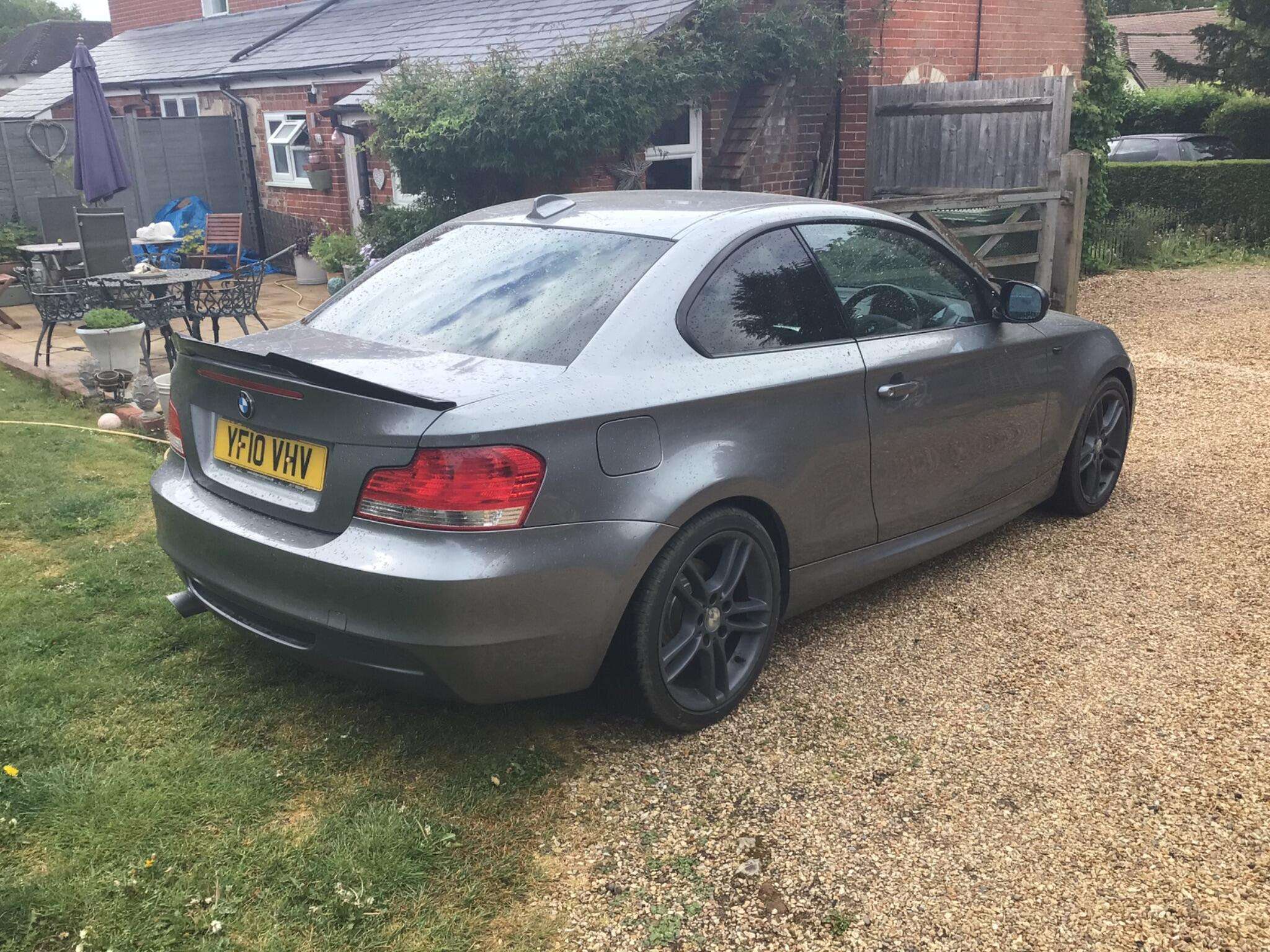 2010 BMW 1 SERIES 2010 BMW 1 SERIES