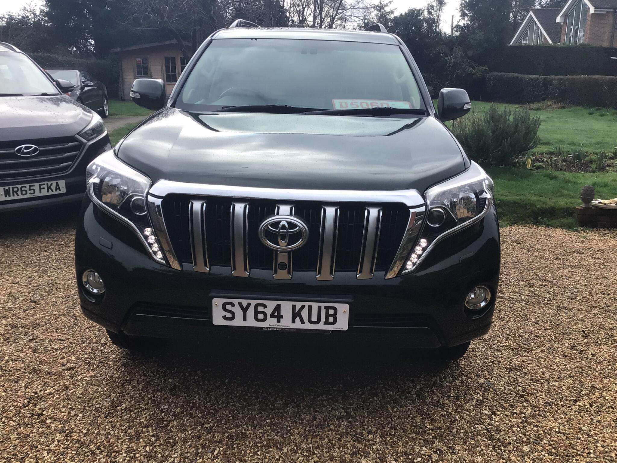 A 2014 TOYOTA LAND CRUISER 3.0 D-4D Invincible Auto 4WD Euro 5 5dr (7 Seats) A 2014 TOYOTA LAND CRUISER 3.0 D-4D Invincible Auto 4WD Euro 5 5dr (7 Seats)