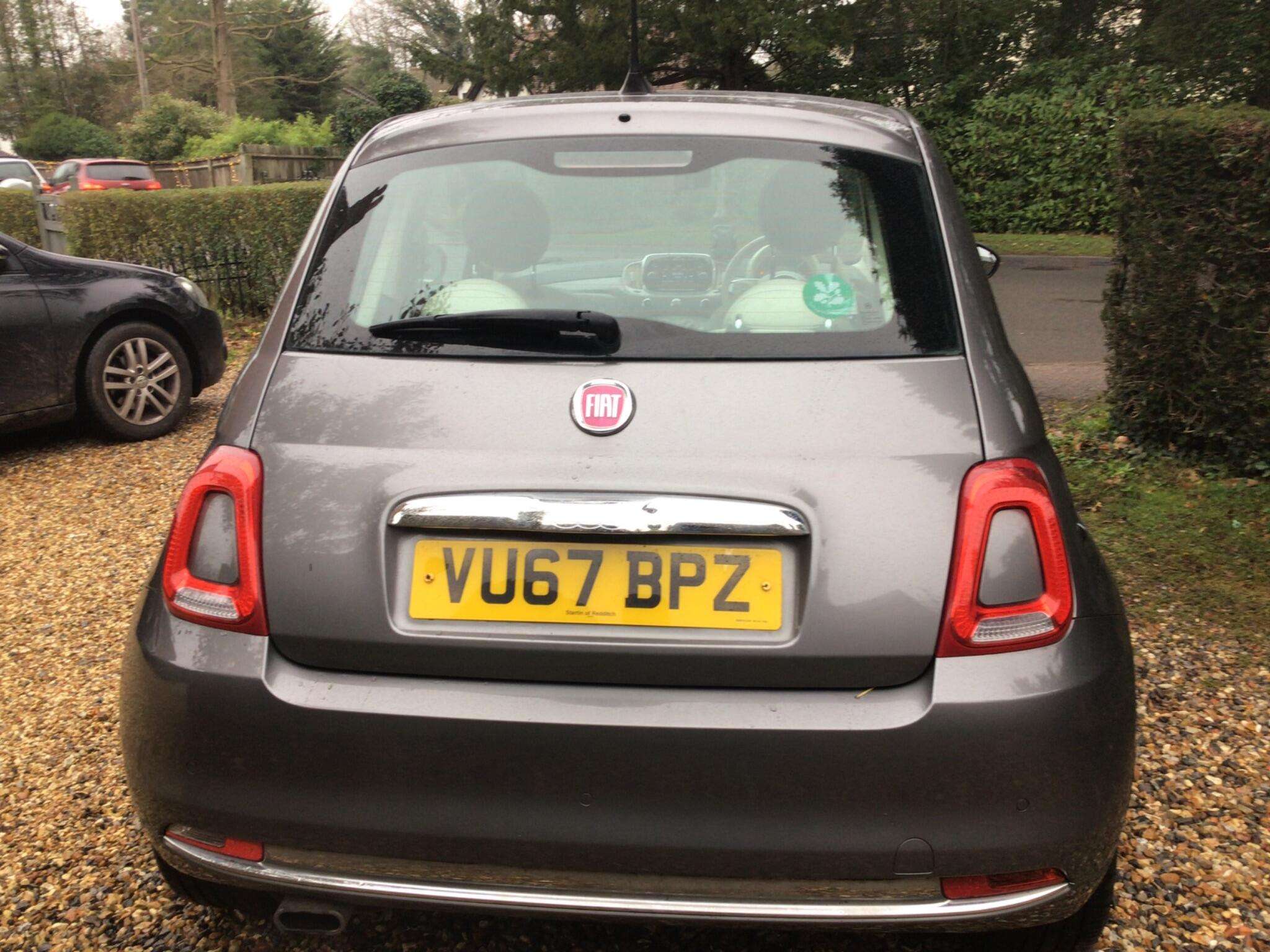 A 2017 FIAT 500 1.2 Lounge Euro 6 (s/s) 3dr A 2017 FIAT 500 1.2 Lounge Euro 6 (s/s) 3dr