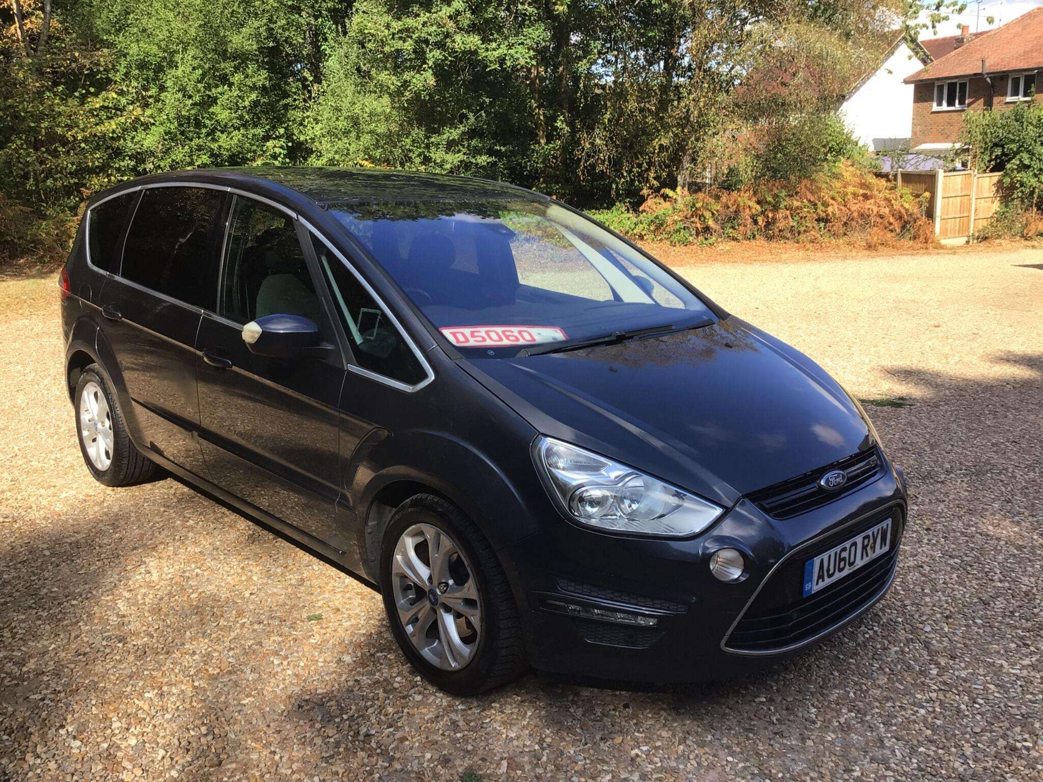 A 2010 FORD S-MAX 2.0 TDCi Titanium Euro 4 5dr A 2010 FORD S-MAX 2.0 TDCi Titanium Euro 4 5dr