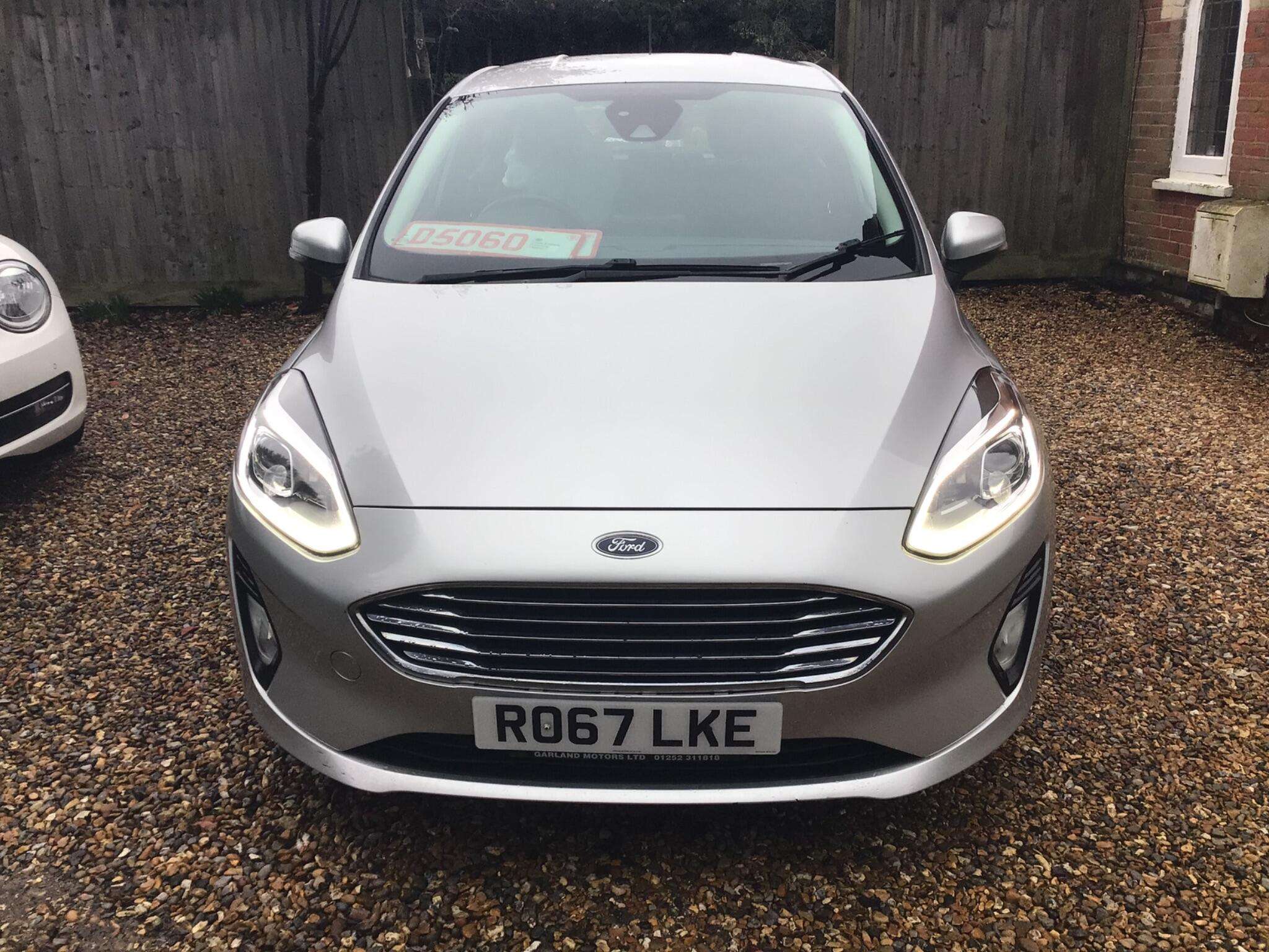 A 2017 FORD FIESTA 1.1 Ti-VCT Zetec Euro 6 (s/s) 5dr A 2017 FORD FIESTA 1.1 Ti-VCT Zetec Euro 6 (s/s) 5dr