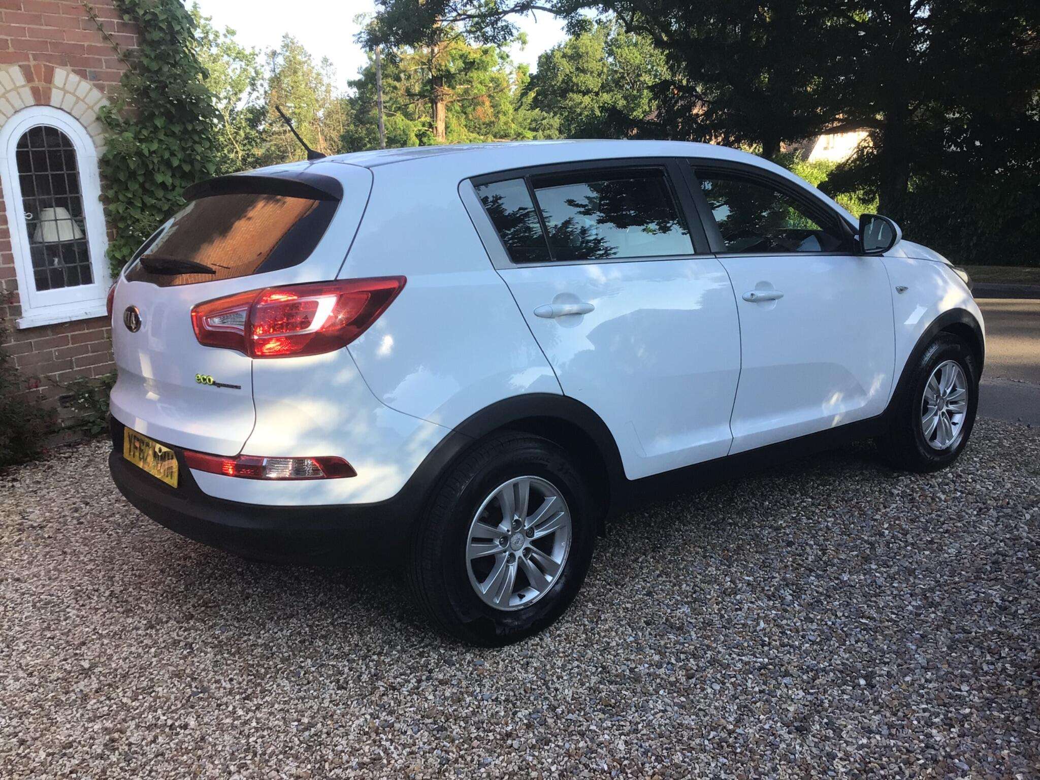 A 2013 KIA SPORTAGE 1.7 CRDi EcoDynamics 1 2WD Euro 5 (s/s) 5dr A 2013 KIA SPORTAGE 1.7 CRDi EcoDynamics 1 2WD Euro 5 (s/s) 5dr