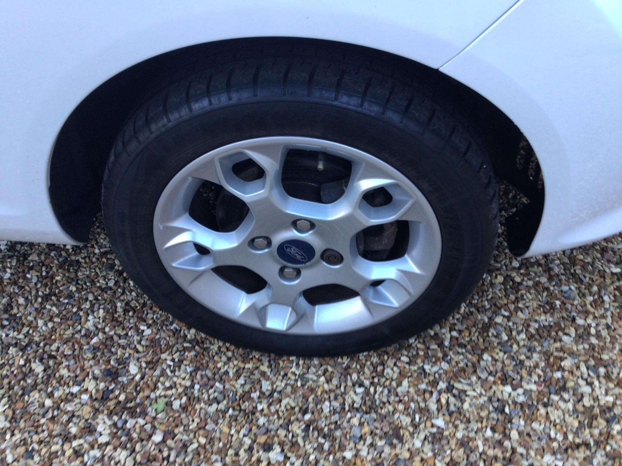 2012 FORD FIESTA 2012 FORD FIESTA