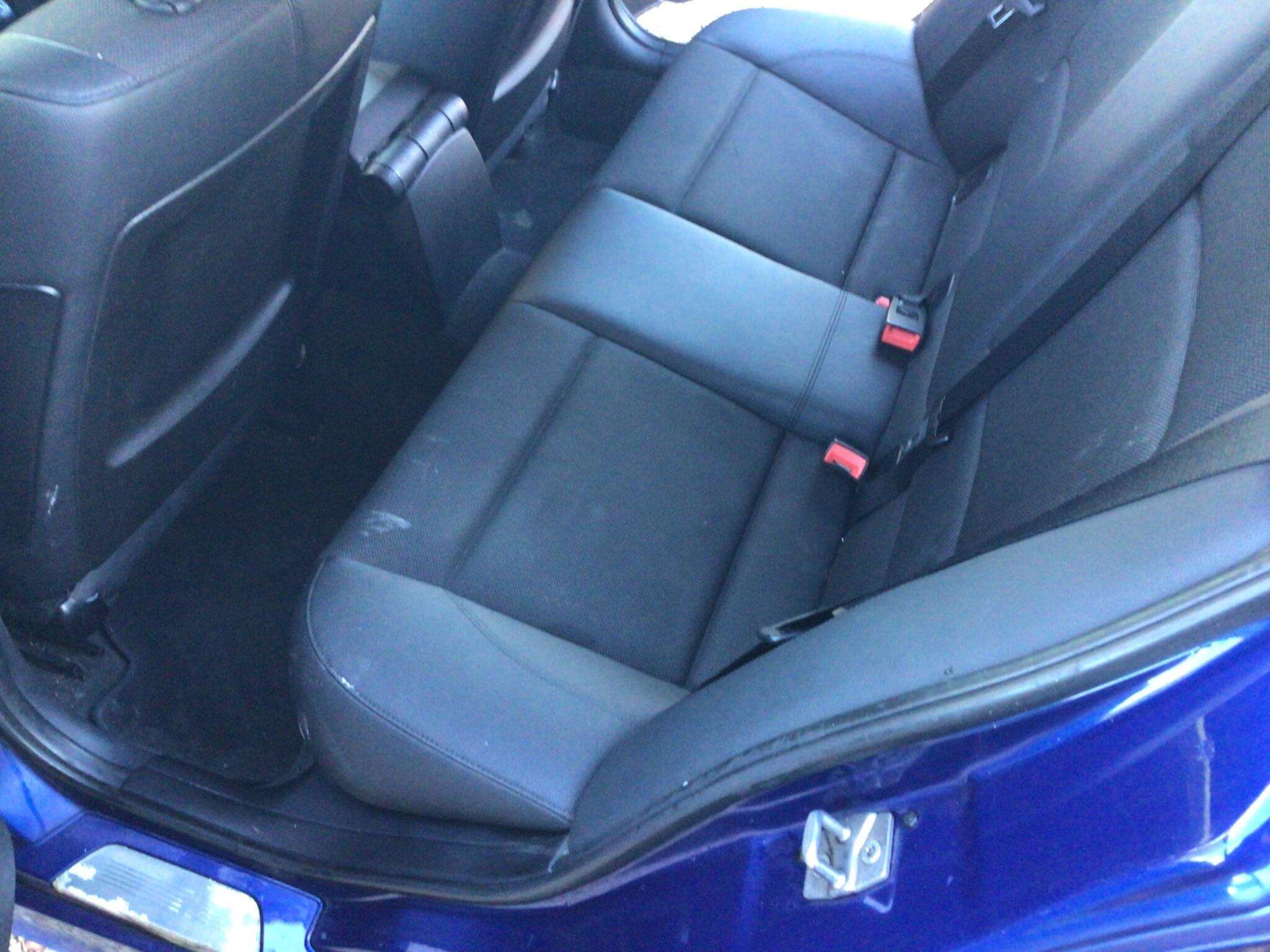 2011 BMW 1 SERIES 2011 BMW 1 SERIES