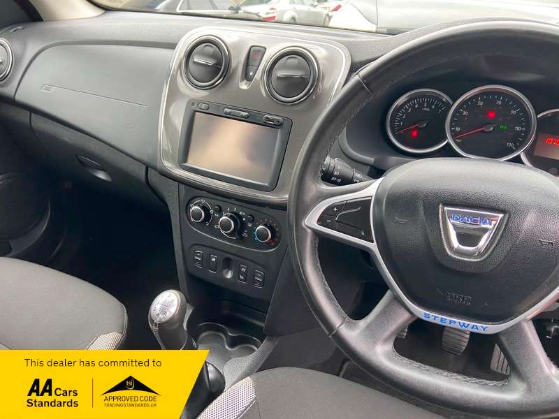 2017 DACIA SANDERO 2017 DACIA SANDERO
