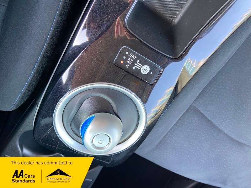 2015 NISSAN LEAF 2015 NISSAN LEAF