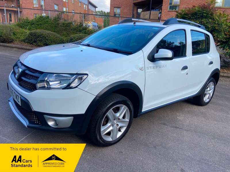 2015 DACIA SANDERO 2015 DACIA SANDERO