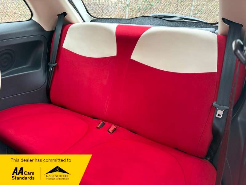 2012 FIAT 500 2012 FIAT 500