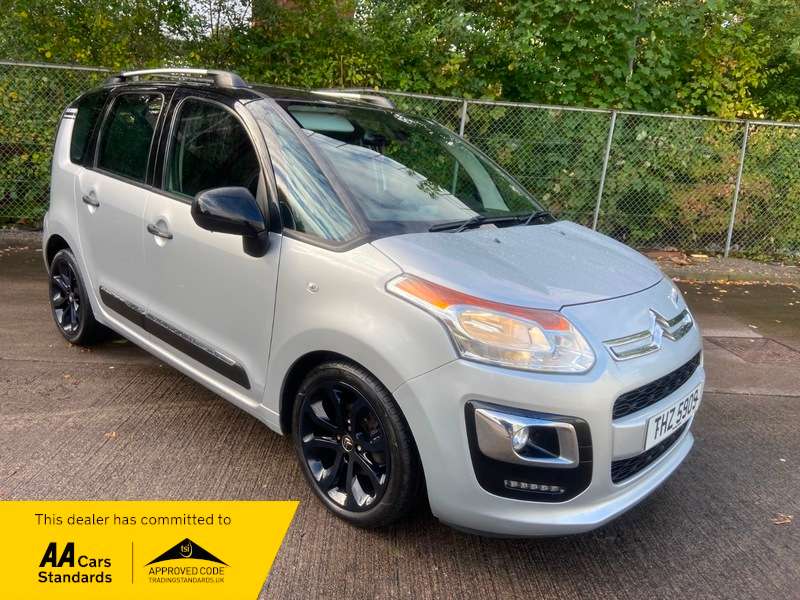 A 2015 CITROEN C3 1.6 HDI EXCLUSIVE PICASSO MPV A 2015 CITROEN C3 1.6 HDI EXCLUSIVE PICASSO MPV