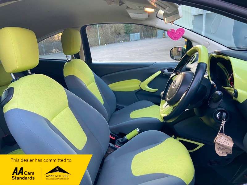 2010 FORD KA 2010 FORD KA