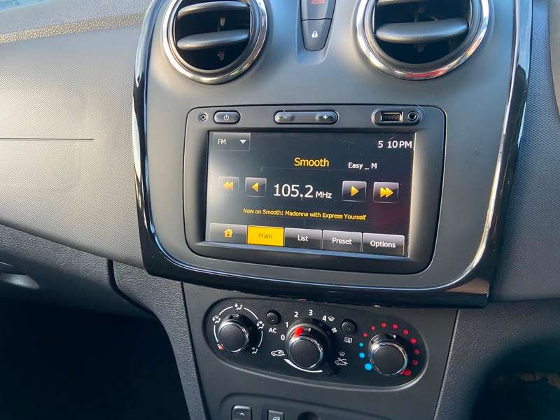 2014 DACIA SANDERO 2014 DACIA SANDERO