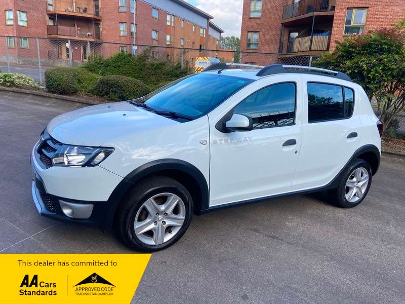 2015 DACIA SANDERO 2015 DACIA SANDERO