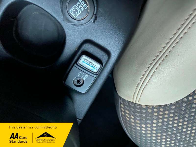 2013 FIAT PANDA 2013 FIAT PANDA