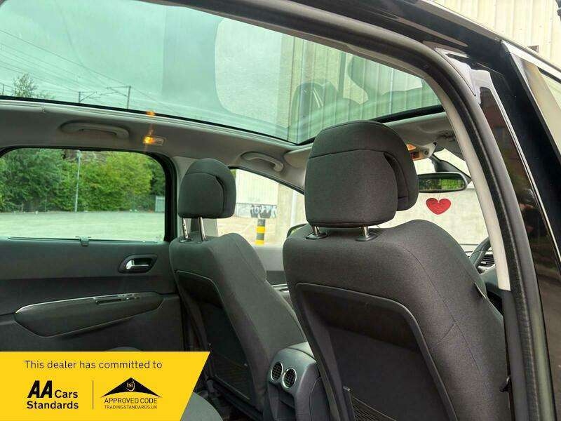 2013 PEUGEOT 3008 2013 PEUGEOT 3008