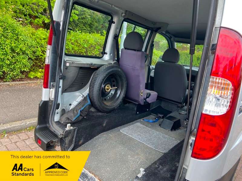 2010 FIAT DOBLO 2010 FIAT DOBLO