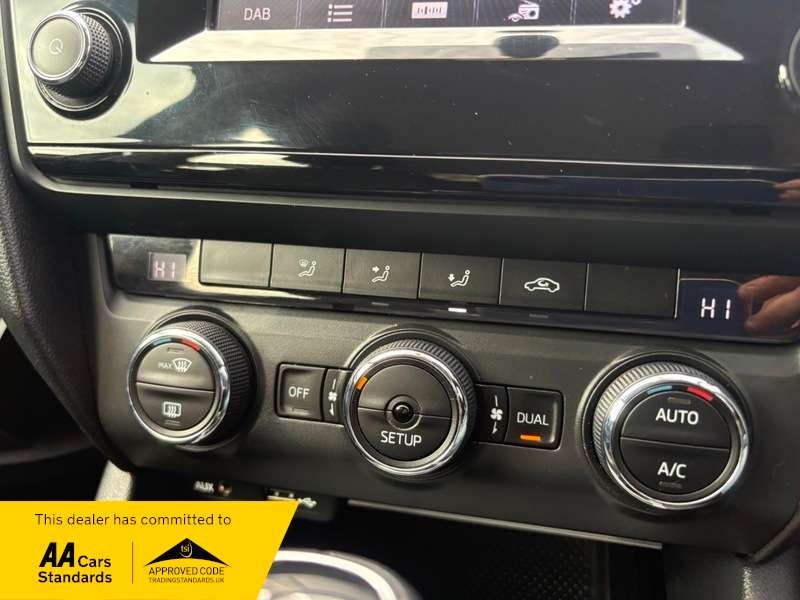 2013 SKODA OCTAVIA 2013 SKODA OCTAVIA