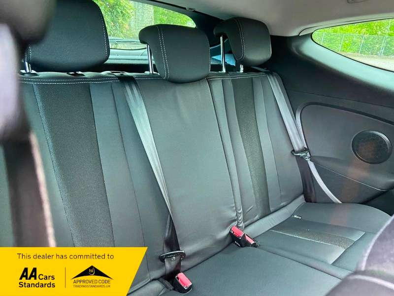 2011 RENAULT MEGANE 2011 RENAULT MEGANE