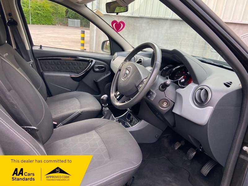 2015 DACIA DUSTER 2015 DACIA DUSTER