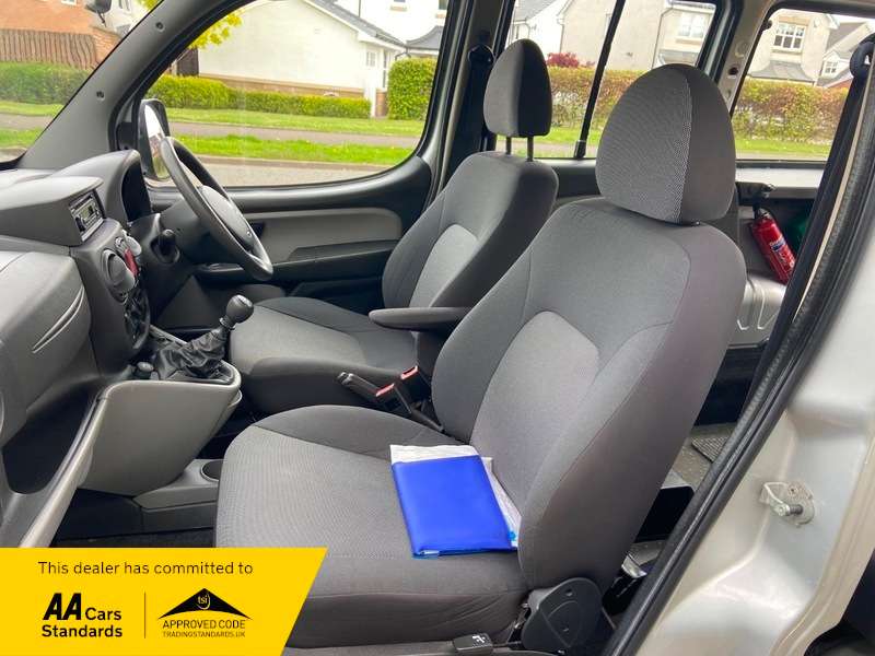 2010 FIAT DOBLO 2010 FIAT DOBLO