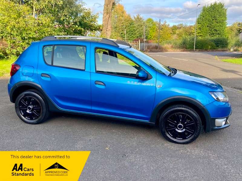 2013 DACIA SANDERO 2013 DACIA SANDERO