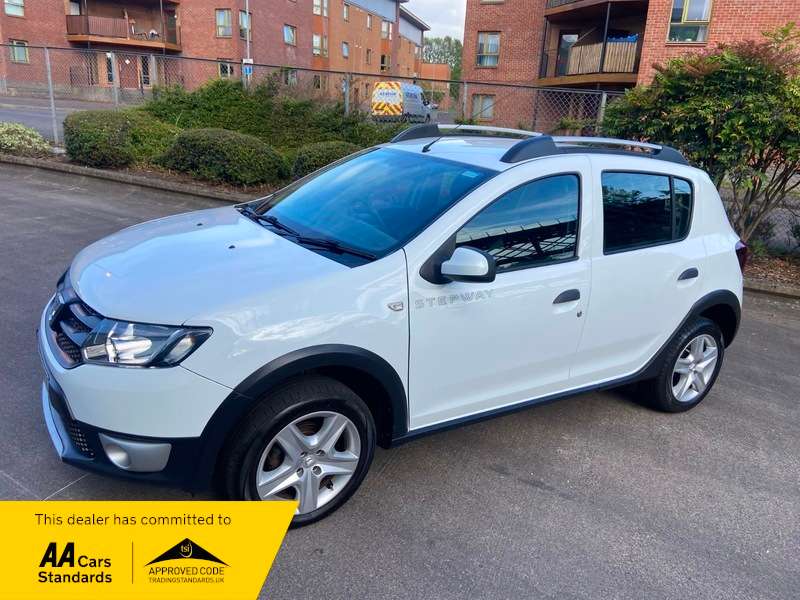 2015 DACIA SANDERO 2015 DACIA SANDERO
