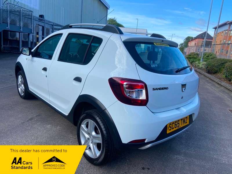 2015 DACIA SANDERO 2015 DACIA SANDERO