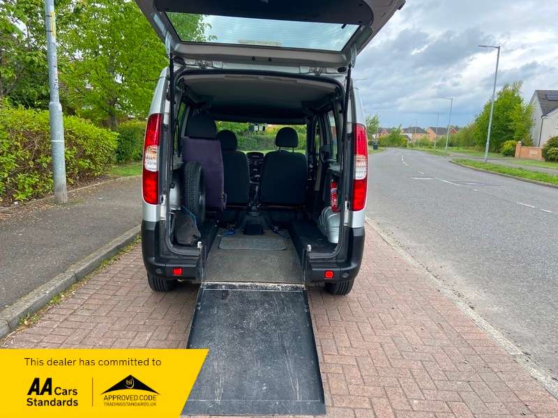 2010 FIAT DOBLO 2010 FIAT DOBLO