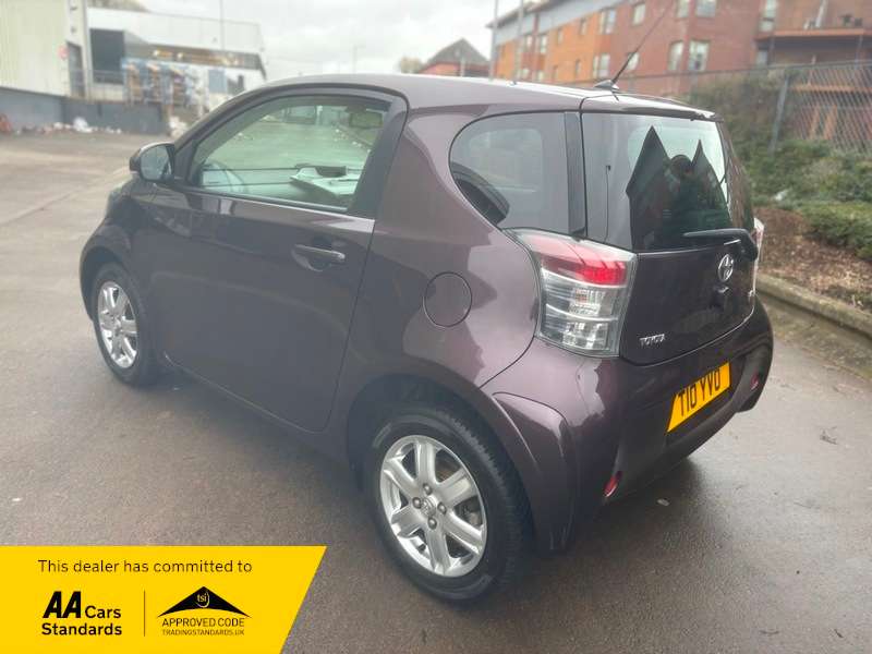 2010 TOYOTA IQ 2010 TOYOTA IQ