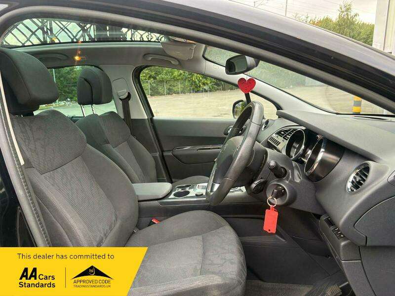 2013 PEUGEOT 3008 2013 PEUGEOT 3008