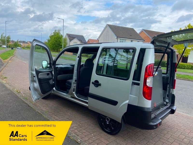 2010 FIAT DOBLO 2010 FIAT DOBLO