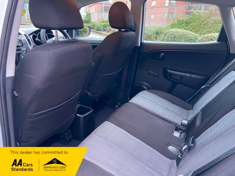 2014 KIA VENGA 2014 KIA VENGA