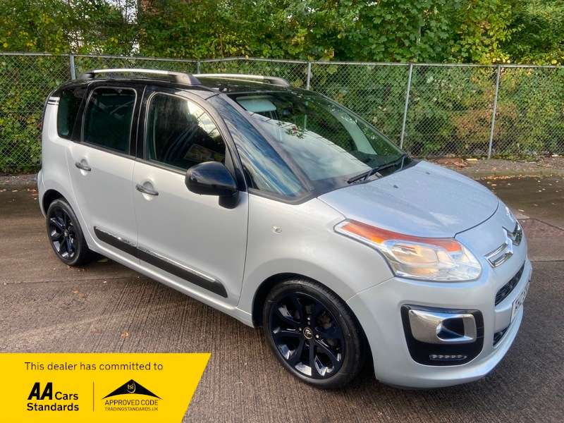 A 2015 CITROEN C3 1.6 HDI EXCLUSIVE PICASSO MPV A 2015 CITROEN C3 1.6 HDI EXCLUSIVE PICASSO MPV