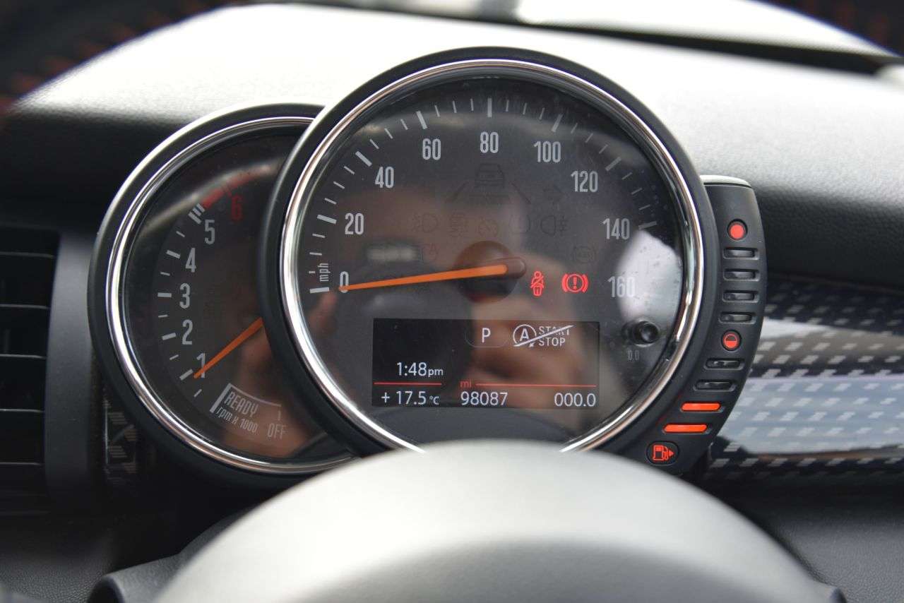 2015 MINI HATCH 2015 MINI HATCH