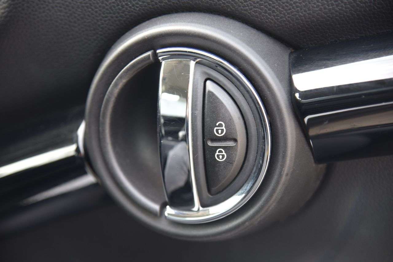 2015 MINI HATCH 2015 MINI HATCH