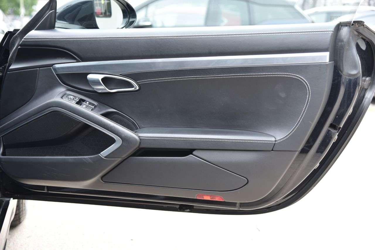 2017 PORSCHE 718 CAYMAN 2017 PORSCHE 718 CAYMAN