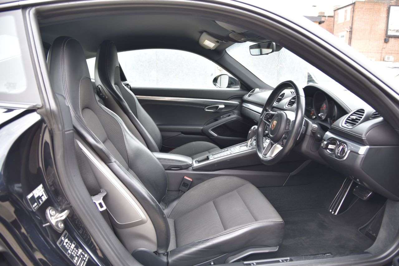 2017 PORSCHE 718 CAYMAN 2017 PORSCHE 718 CAYMAN