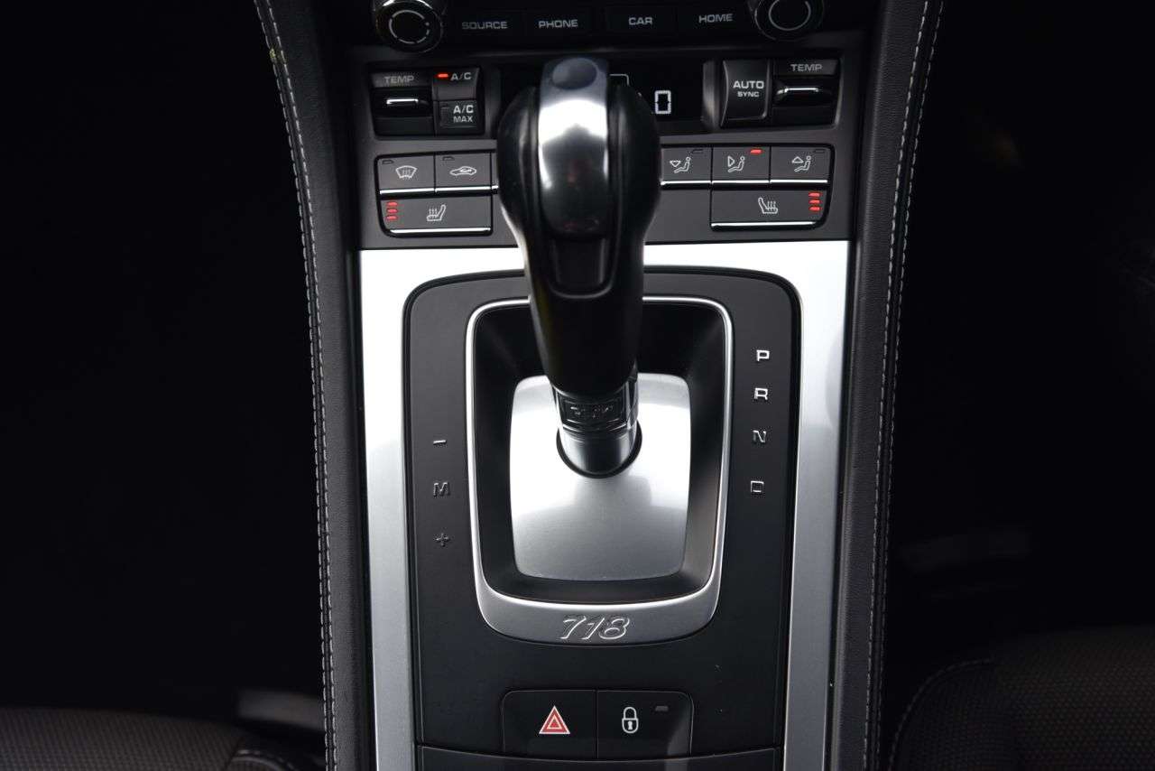 2017 PORSCHE 718 CAYMAN 2017 PORSCHE 718 CAYMAN